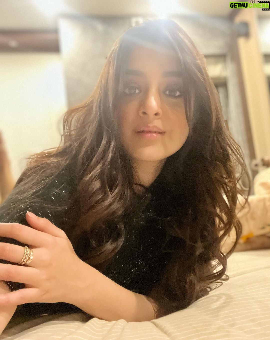 Darshana Banik Instagram - Blurry mind and messy thoughts….