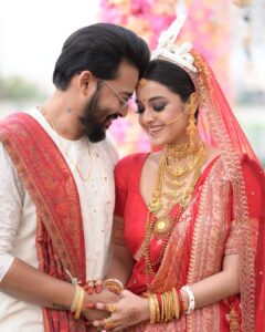 Darshana Banik Instagram - ♾️♥️