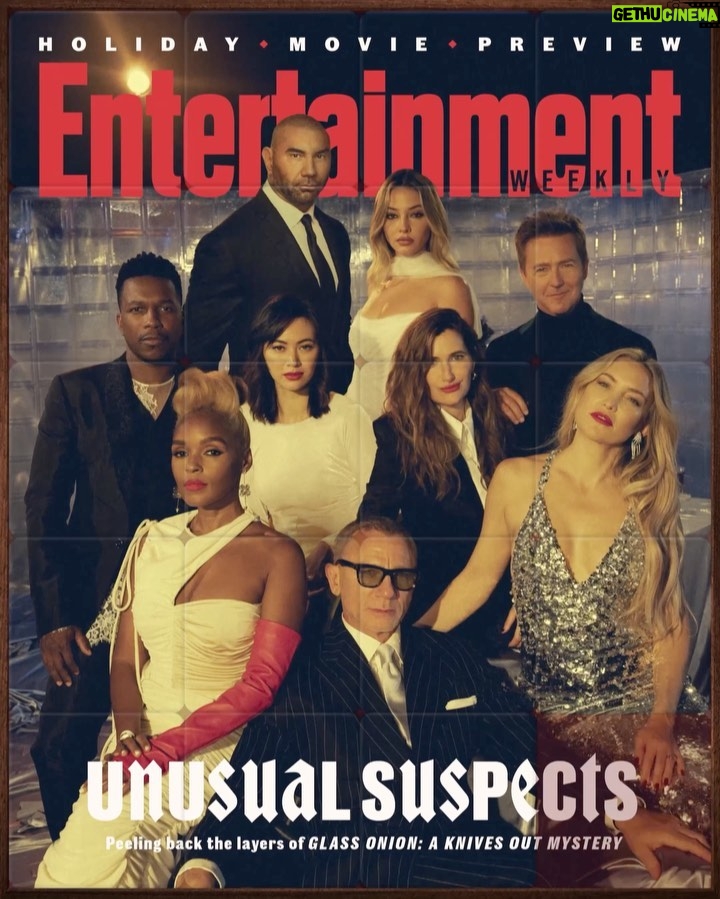 Dave Bautista Instagram - unusual suspects…on the cover of @entertaintmentweekly @knivesout #glassonion link in bio