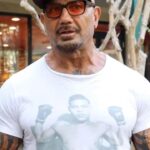 Dave Bautista Instagram - In honor of #GivingTuesday, @davebautista, actor, animal advocate and dog dad is collaborating with the ASPCA to raise awareness and encourage support for vulnerable animals throughout the holiday season 🧡 This GivingTuesday, and throughout the rest of the year, we’re calling for support for the thousands of animals across the country who need meals, shelter and care before their happily ever after becomes reality. Please make a lifesaving gift today! #ASPCA