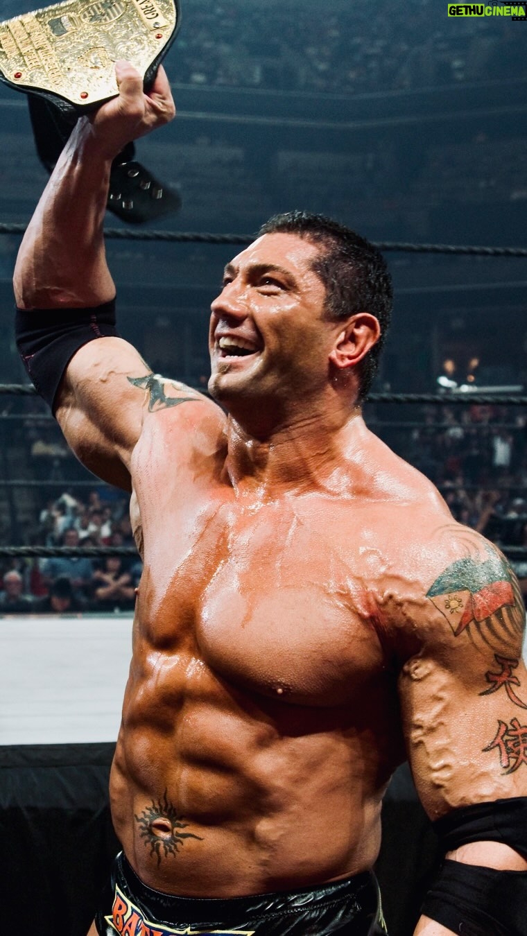 Dave Bautista Instagram - Grateful for the journey, grateful for a job, grateful to support my loved ones. Not one day taken for granted #payitforward #dreamchaser #happythanksgiving #wwe