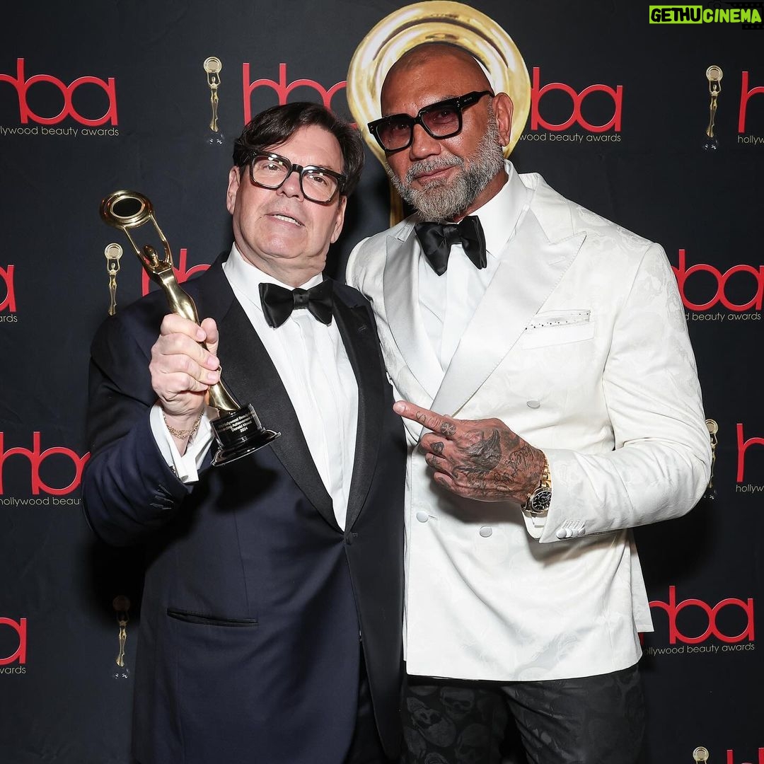 Dave Bautista Instagram - Dave Bautista (โDune 2โ) presented Outstanding Achievement in Makeup to Donald Mowat who met the makeup artist on โSpectre.โ ๐๐๐ @mowatdonald @davebautista #hollywoodbeautyawards Photos by @johnphotography Hollywood