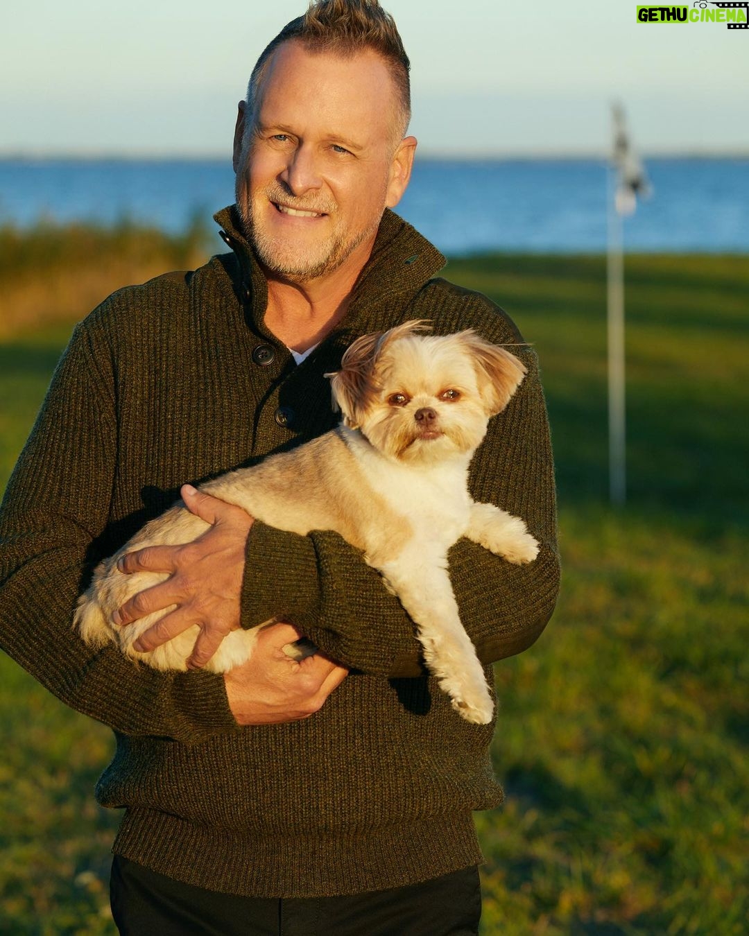 Dave Coulier - 21.7K Likes - Did you know the bond between you and your pet is good for your health?
CDC Studies have shown that the bond between people and their pets is linked to several health benefits, including: Decreased blood pressure, cholesterol levels, triglyceride levels, feelings of loneliness, anxiety, and symptoms of PTSD.
A statistic I’ll happily belong to. Can you relate? How does your pet support your health?
#coolerdogs
Photo @melissacoulier