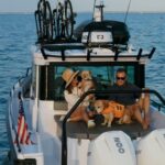 Dave Coulier Instagram - Yesterday was a great day to be out on the water. Last day on the boat for the year. Winter is coming, and it’s almost time for outdoor hockey games. What is your favorite winter activity? #captiancooler #coolerdays