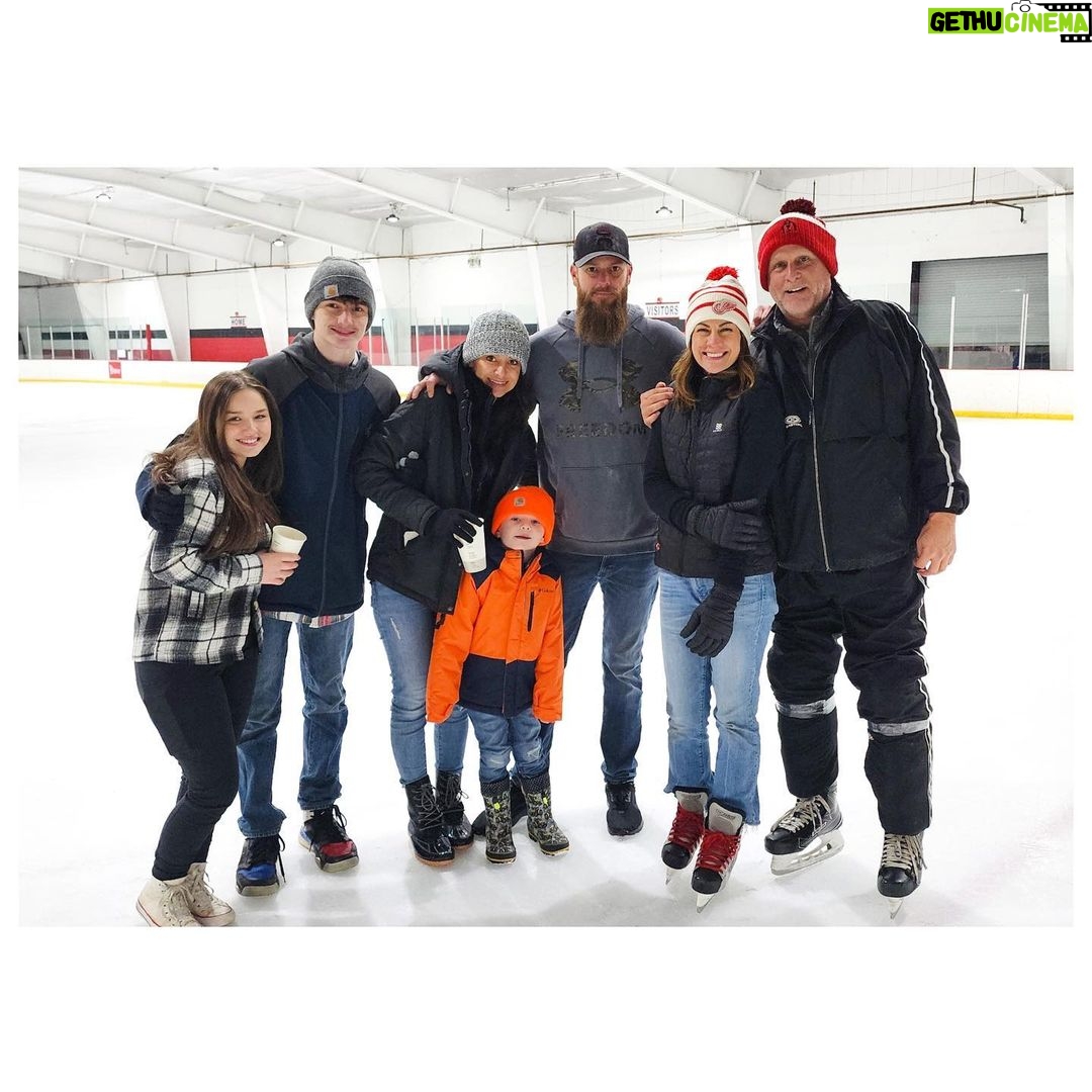 Dave Coulier - 10K Likes - Every year during the holidays, we rent the ice for a day of family skating. Happy Holidays everyone!