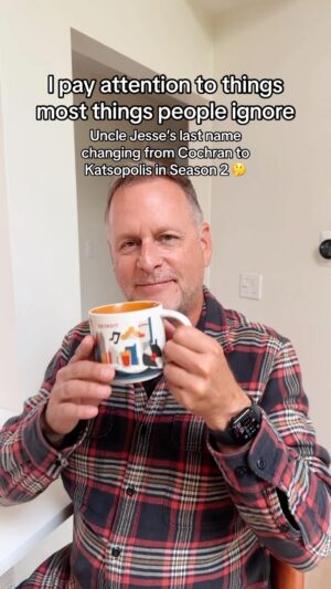 Dave Coulier Instagram - If you want to find out the real reason Uncle Jesse got a new last name, watch Episode 1 of @fullhouserewind with our show creator, Jeff Franklin (@fullerhouseguy)! Link in bio. 

#fullhouse #fullhouserewind #unclejesse #davecoulier