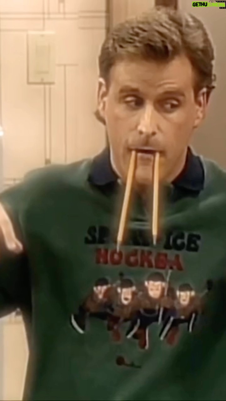 Dave Coulier Instagram - Time flies when you’re having fun! #fullhouse #fullerhouse #fullhouserewind #davecoulier