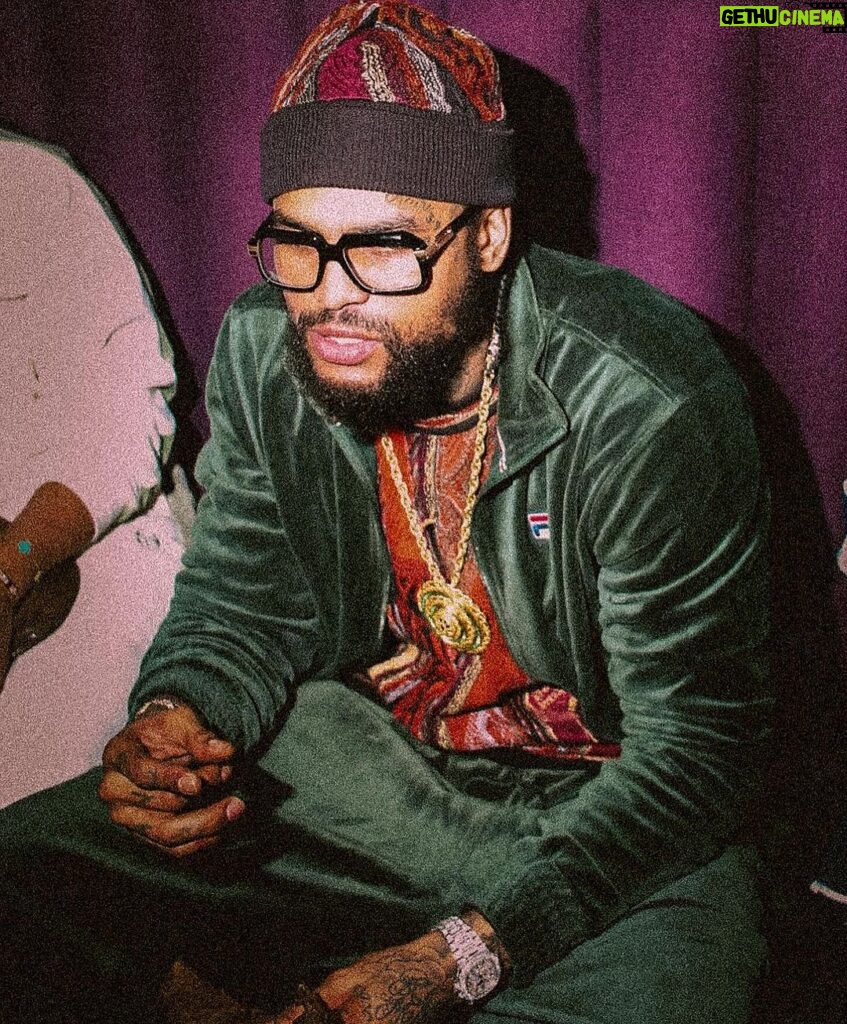 Dave East Instagram - FOR THE LOVE!!! 📸 @vintageroyalphotography