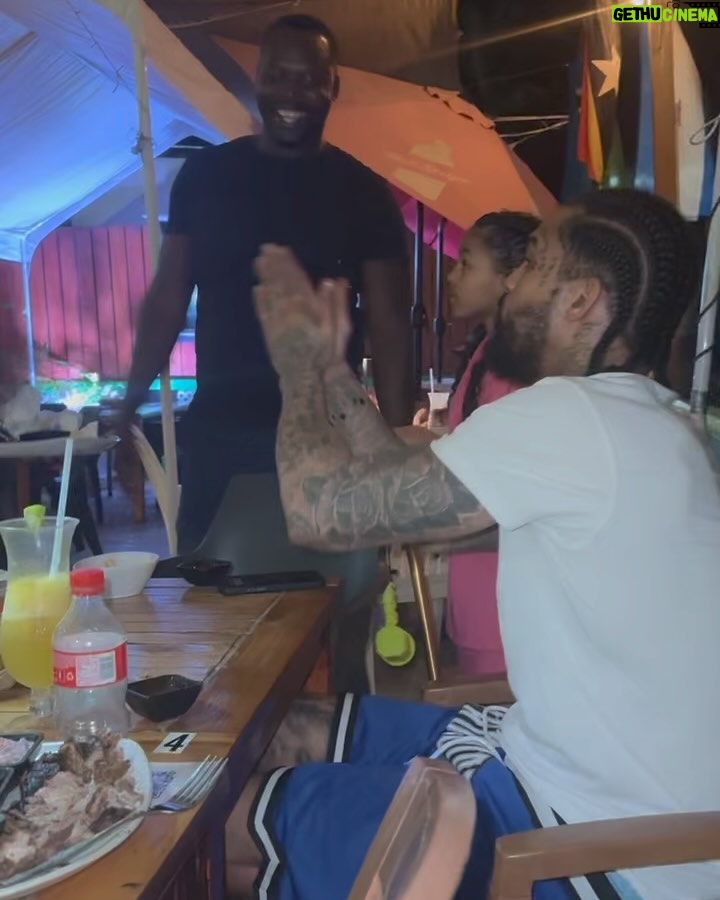 Dave East Instagram - Serenity…Please Send My Love To The Chef 😭