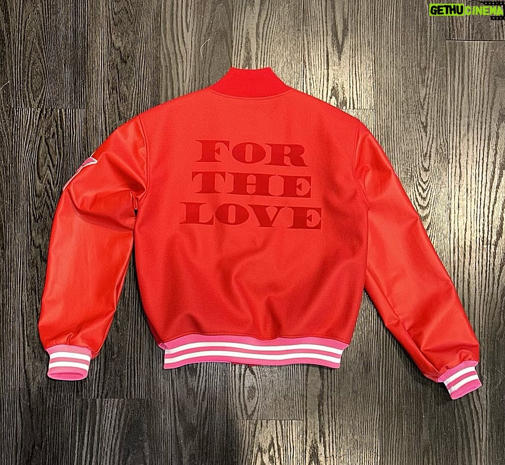 Dave East Instagram - So I Had A Idea To Draw Up My Own Varsity For The “FOR THE LOVE” Release. @la_lsr X @the_real_unkasa_ Told Me They Could Bring It To Life. Incredible! These Will Be Available At @fromthedelinyc & FTDNYC.COM #FORTHELOVE Swipe To See Some Of The Process 😎 Oh Yeah That’s Buttersoft Leather & Wool 🔥🔥🔥🔥