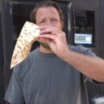 Dave Portnoy Instagram – Barstool Pizza Review – Naudi Signature Pizza (Chicago, IL)