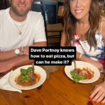 Dave Portnoy Instagram – Dave Portnoy knows how to eat pizza, but can he make it?
He puts his skills to the test with Lauren Scala and Mark Iacono at Lucali.
One Bite Pizza Festival is September 23rd, where you can enjoy all you can eat pizza, music and more. For tickets to “the greatest gathering of pizzerias…ever,” head to onebitepizzafest.com.
#NewYorkLiveTV #Barstool #BarstoolSports #OneBite #DavePortnoy #Lucali