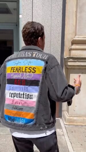 Dave Portnoy Instagram - The Eras Tour jacket has completed its US leg and is now going international. Thanks to @daveserasjacket and make sure to reach out to her to get it for any future concert dates