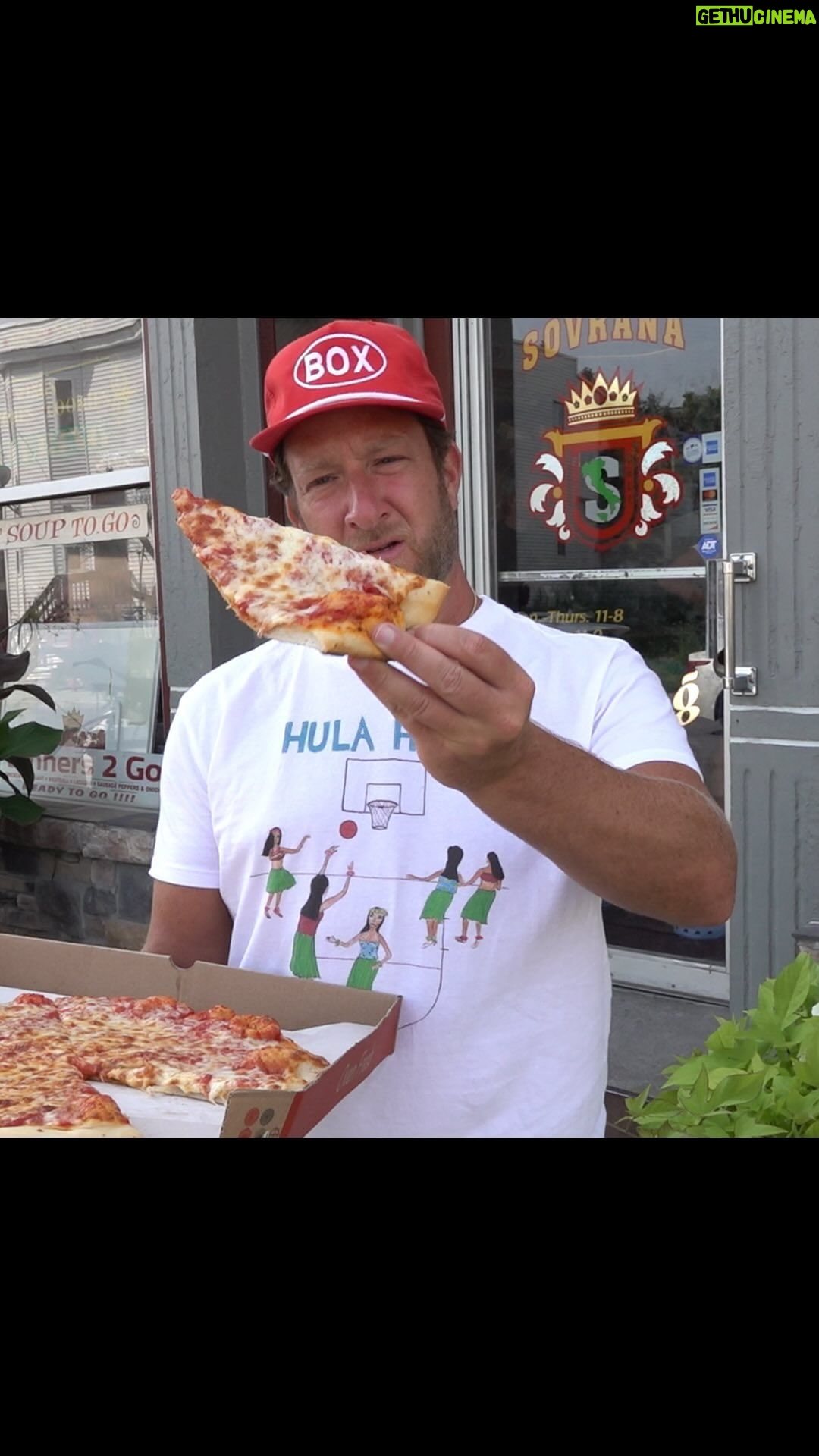 Dave Portnoy Instagram - Barstool Pizza Review - Sovrana Pizza & Deli (Albany, NY)