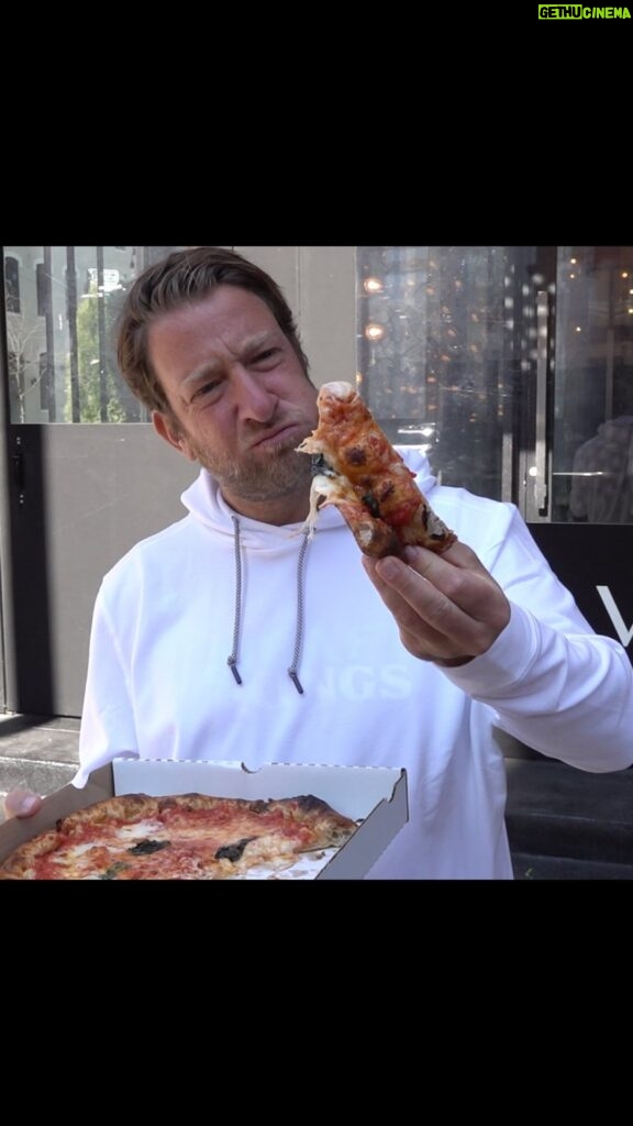 Dave Portnoy Instagram - Barstool Pizza Review - Alla Vita (Chicago, IL) presented by @rhoback