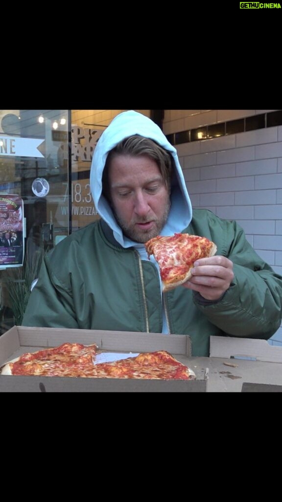 Dave Portnoy Instagram - Barstool Pizza Review - The Pizza Parlor (Staten Island, NY)