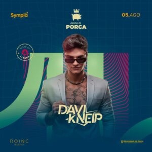 Davi Kneip Instagram - O nosso time de atrações do palco principal está completo! 🔥

A #FuneralDaPorca11 é a maior edição de todos os tempos e promete fazer você embarcar em universo místico cheio de surpresas e experiências surreais!

Vai ficar de fora? Estamos no ÚLTIMO LOTE! 🚨

📌 Vendas no site da Sympla, link na bio. ACESSE AGORA!

#FuneralDaPorca11 #Itauna #MadeinItauna #UniversidadeDeItauna #OpenBarPremium #OpenFoodTematico #Saudali #Serafine #Tanqueray #RedLabel #KetelOne #Saudali #SolarImoveis #Isla