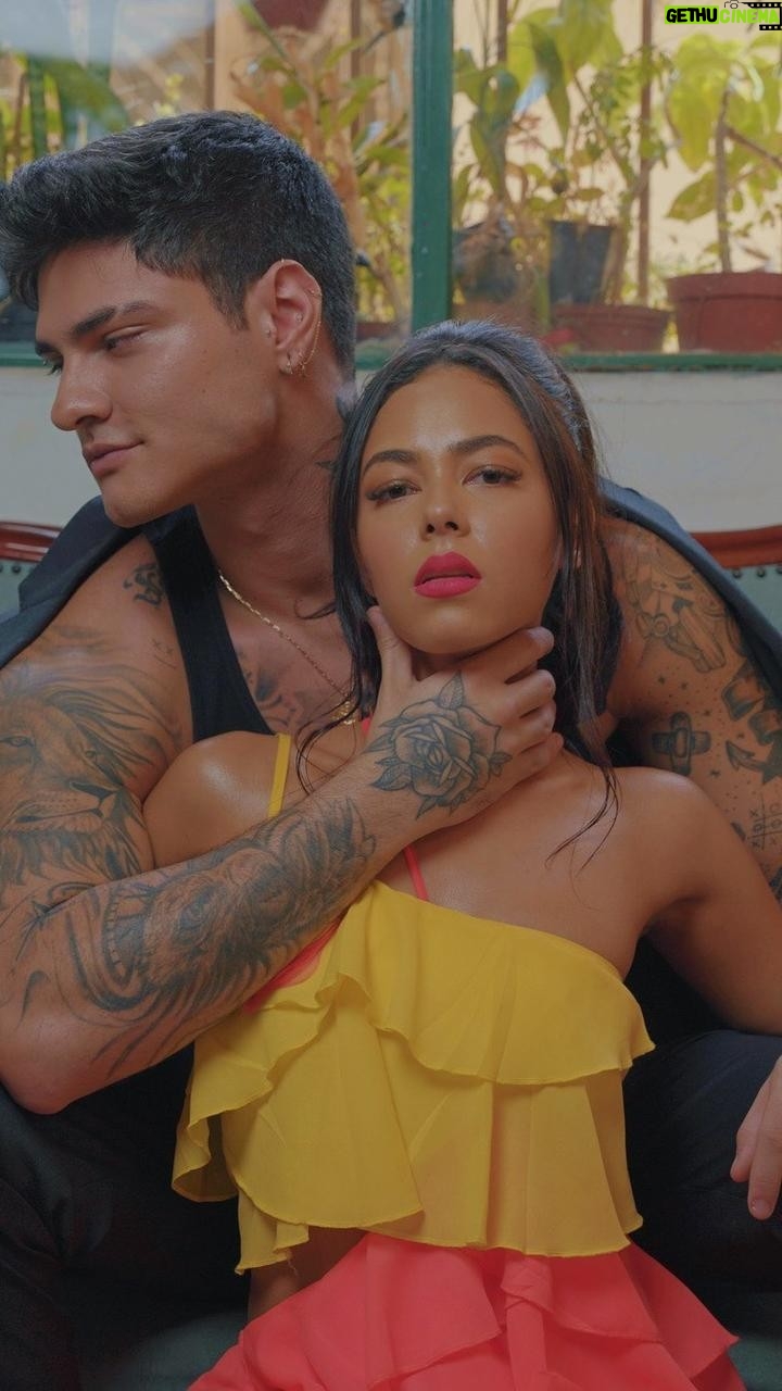Davi Kneip Instagram - Saiu minha participação no Single “Quero Ver” com a @theellaofc 🔥❤️