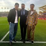 David Beckham Instagram - Cheers to great weekends with family and friends 🍻⚽️🎸 @brooklynpeltzbeckham @cruzbeckham @davidgardner @cjjonesss @edwardnortonofficial @edruschaofficial