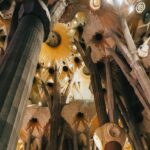 David Bisbal Instagram - Estoy inmensamente agradecido por la oportunidad de compartir escenario con la maravillosa Pasión Vega en la Sagrada Familia. Fue un momento lleno de emoción y belleza. Quiero expresar mi profunda gratitud a Enrique Tomás y a Lucía por permitirme aportar mi granito de arena en este acto de solidaridad para ayudar a las víctimas de la guerra en Ucrania. Fue un honor participar en algo tan significativo. Con todo mi amor, #Gracias #Solidaridad #MúsicaPorUnaBuenaCausa.#sagradafamilia #MisaCriolla Sagrada familia de Barcelona