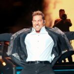 David Bisbal Instagram – Se acerca la Navidad. Y aunque la vida nos lleve muy lejos siempre encontraremos la manera de estar cerca.