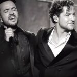 David Bisbal Instagram – Así viví en #personoftheyear 2023 de @laurapausini con mi hermano @luisfonsi .
Me encanta este vídeo! 💯 @latingrammys