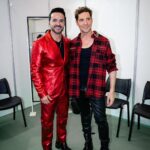 David Bisbal Instagram - Qué locura de noche!! Todavía recordando @cadena_dial si quieres ver más fotos #pasalapagina 🤣🤪