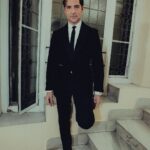David Bisbal Instagram – Qué maravillosa Premier tuvimos en el círculo de bellas artes de Madrid. Ahora estoy en México y estoy deseando que la gente pueda descubrir estos 20 años de pasión por la música y amor! Os quiero