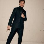 David Bisbal Instagram – Cuántas cosas se han vivido esta semana en los @latingrammys .
Desde el Best New Artist, pasando por el Person of The Year y después en la propia gala, entregando el mejor álbum de música flamenco, no os podéis imaginar con cuántos compañeros me he podido encontrar en Backstage, hotel, y eventos!! un gran acierto #Andalucia #sevilla espero que se pueda repetir. Prometo ir compartiendo un montón de cosas que he vivido esta semana. ❤️.
Para aquellos que me preguntan del vestuario.
@boglioliofficial