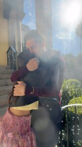David Bisbal Instagram - Aquí diciéndole cuánto la amo! ❤️ felices 14 mi Ella! Te amo!!! Feliz de estar contigo en este día tan especial!