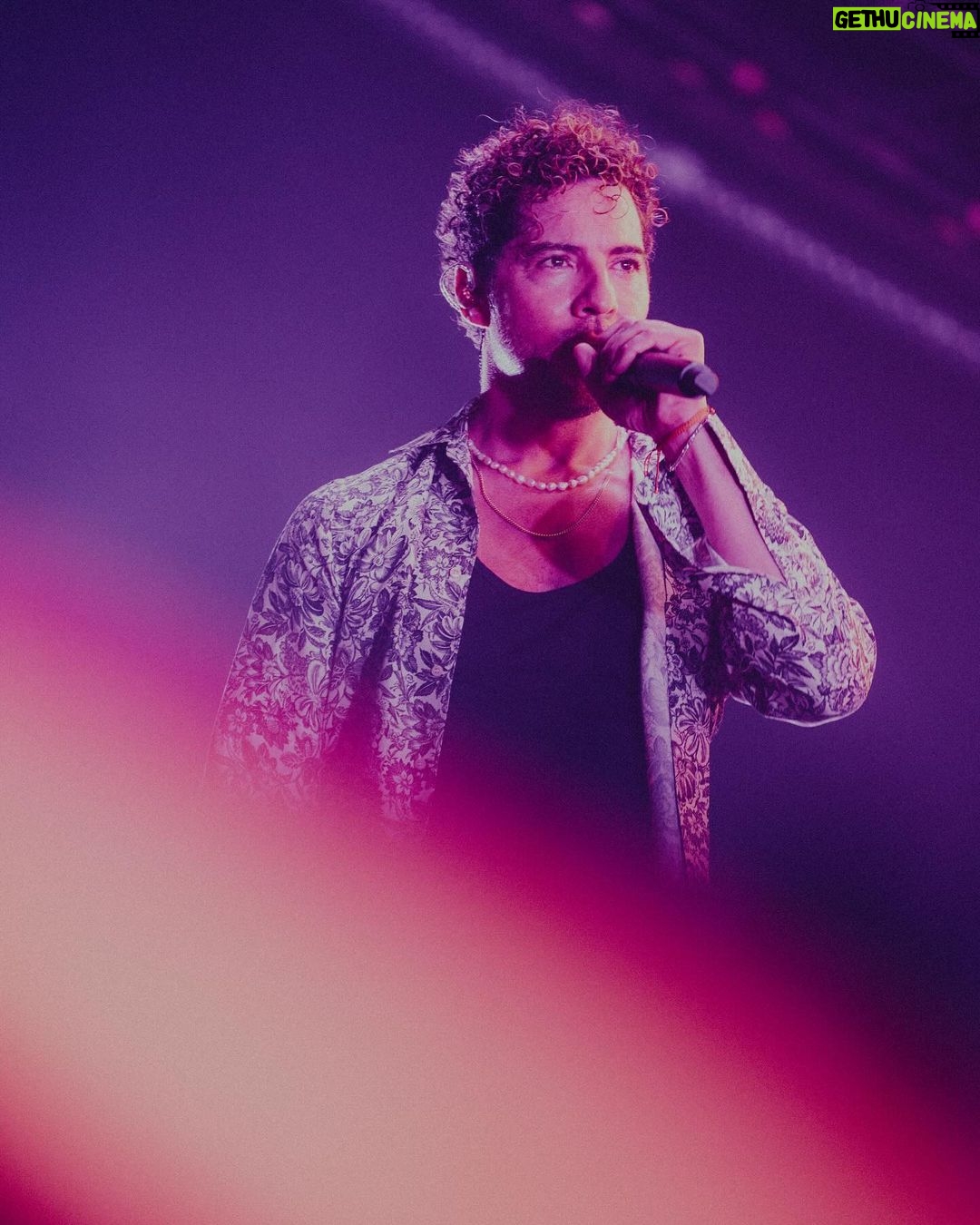 David Bisbal Instagram - Queda poco para volver a Argentina, Uruguay y Chile!! Y como no!! Para el último del año en el wizink de Madrid!!! ❤️
