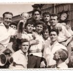 David Bisbal Instagram - Los cinturones de campeón de España, antes no eran tan lujosos! El lujo era poder contar estas historias, preparación y disciplina con aquellos métodos de antes! Por cierto qué bonito el paseo de #Almeria y la #estaciondetrenalmeria #pepebisbal