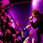 David Bisbal Instagram - DAVID BISBAL se ha convertido en el artista con mayor número de #LOS40BasicoSantander 🕺🏻 Anoche, en @teatroeslava, nos hizo CANTAR y BAILAR repasando toda su carrera musical 🎶 ¡Fue increíble! 🥹 Gracias a @santander_smusic @santander_es por hacerlo posible ❤️ 📸 @jorgeparis1