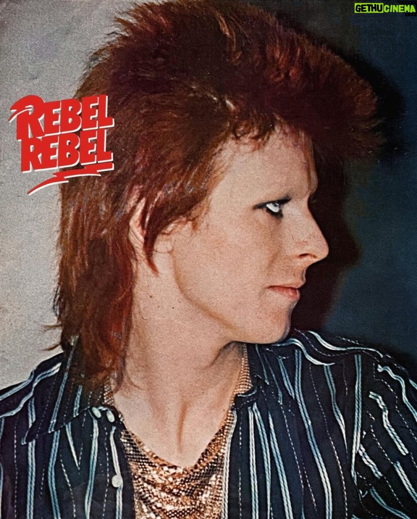 David Bowie Instagram - REBEL REBEL 45 IS FIFTY TODAY “Hot tramp, I love you so…” Though the press adverts proclaimed that it was a Valentine’s Day release, Rebel Rebel was actually issued fifty years ago today on the 15th of February 1974. The release, which had already been put back two weeks (original printed release date on demo label is Feb 1st), was an edited version of the song and a first taste from the upcoming Diamond Dogs LP, though it was considered a bit of a curveball compared to much of the music on that album. The single was backed with Queen Bitch. It was the first release since the dissolution of The Spiders From Mars, though stylistically it may have been more at home on Aladdin Sane, with its up-tempo, Stonesy feel and with an unmistakable and instantly recognisable riff that he was more than grateful to have conjured up, later saying of it: “It’s a fabulous riff! Just fabulous! When I stumbled onto it, it was ‘Oh, thank you!’”. The track reached #5 on the UK singles chart (Bowie’s sixth Top Five single in the UK), and even managed a placing in the US Billboard Hot 100, no doubt helped by the exclusive New York Mix, which was almost a minute and a half shorter than the regular single mix. The New York Mix was released in North America and Mexico in May 1974 backed with Lady Grinning Soul. This second version was more urgent than the original, with a backward echo effect on the new la, la, la, la, la, la, la, la, la, la backing vocals, castanets, and more general excitement all round...more akin to the live version that would be performed shortly on the US Diamond Dogs tour. #DiamondDogs50 #1974TheYearOfTheDiamondDogs #BowieRebelRebel50