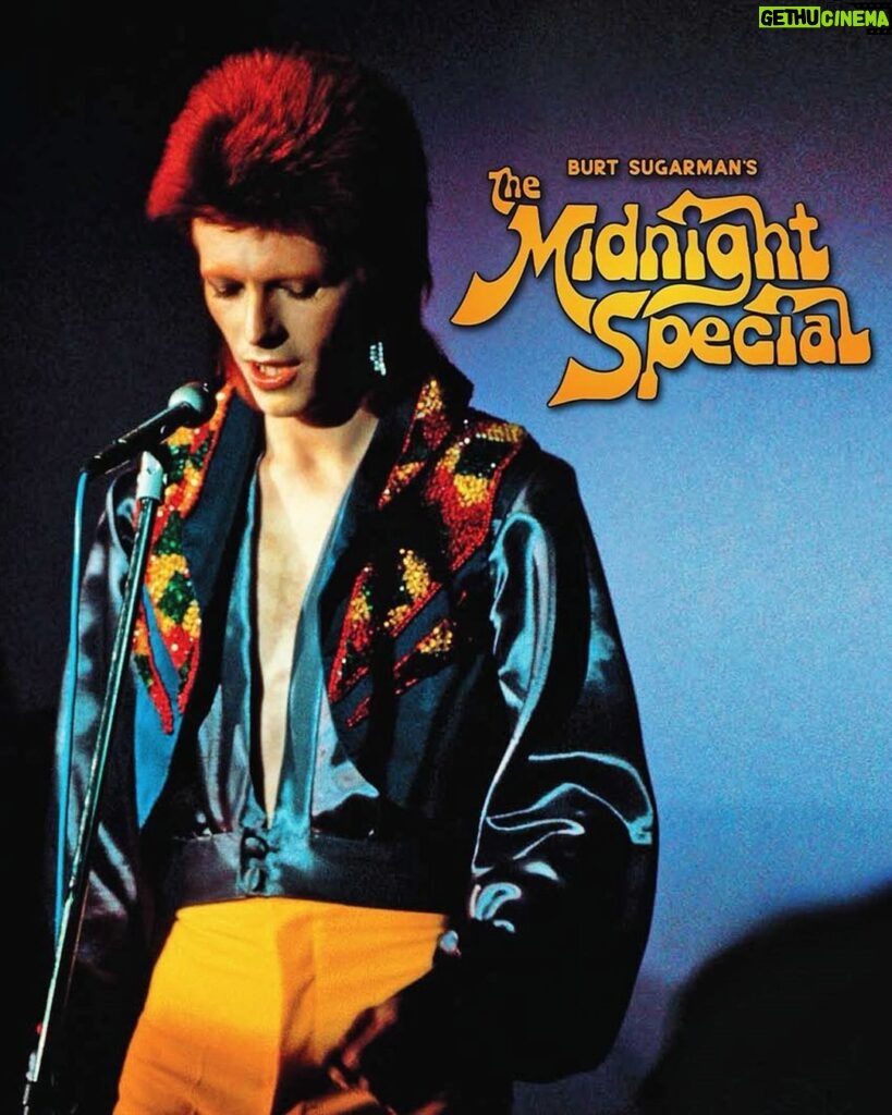 David Bowie Instagram - THE 1980 FLOOR SHOW BACK ON YOUTUBE “You didn’t hear it from me...” You have most likely seen that episode 42 of The Midnight Special, The 1980 Floor Show, is back up on the official The Midnight Special YouTube channel. View it here along with the original broadcast tracklisting: https://www.youtube.com/watch?v=bjC7j8cNQ2k (Linktree in bio) 📸 Mick Rock (As used on the front of the official 2010 calendar) #1980FloorShow #TheMidnightSpecialBowie