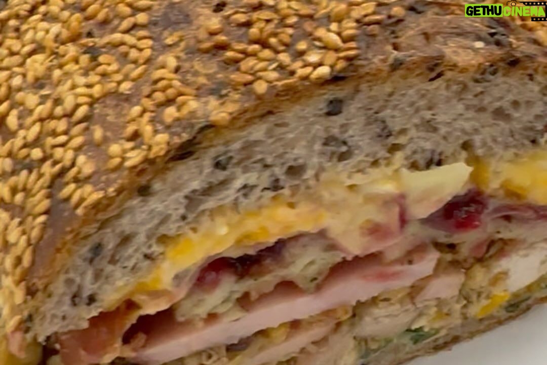 David Chang Instagram - The first Black Friday @nflonprime game is in the books. Grateful to the entire TNF family for helping me showing me the way. We worked 7 months to bring The Wedge Breaker…the inaugural thanksgiving leftover sandwich to the mvp of game. 🙏 to the entire @wholefoods @momofukugoods @majordomomedia @cookanyday @meyercookware @nyjets @miamidolphins & @metlifestadium kitchen crew for all of the help. Al doesn’t know what he’s missed out on!! ❤️ dc