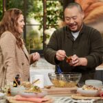 David Chang Instagram – Always so much fun on the @thedrewbarrymoreshow…made a vegetable stir-fry and the chili crunch carbonara with @momofukugoods air dried noodles 

🙏 @drewbarrymore
