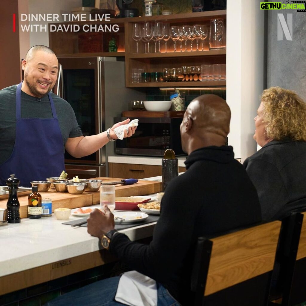 David Chang Instagram - SPOILER ALERT: This week's Surf and Turf meal was full of surprises! A hay fire, instant pickles, a brussels sprouts menu swap, a kitchen assist from @fortunefeimster, and a homemade pound cake from @terrycrews! What was your favorite moment from this episode? Let us know in the comments below! #DinnerTimeLive with @davidchang is streaming NOW on @netflix!
