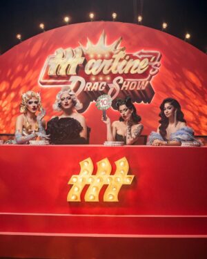 David Coscas Instagram - Je vous présente La Queen Aman. 

Vidéo dispo sur la chaîne de @gaellegd c’était une expérience incroyable 🫶

Merci à @missfacebe pour le make-up de grand talent 

C’était qui votre queen pref dans la video ? 

Joyeux à vous.