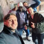 David Coscas Instagram - Ça y est les travaux de Bizeneuille ont commencé. L’aventure continue et ça va aller loin. Go voir toute cette folle aventure sur la chaîne principale. Et bien entendu je désire une pluie d’emoji Bizeneuille : 💋n’👁