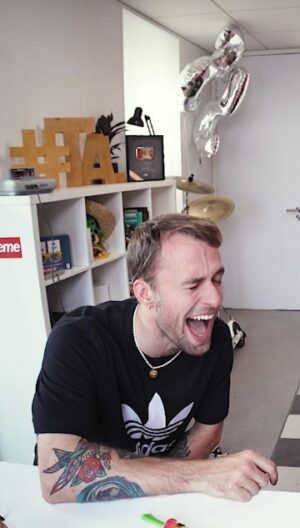 David Coscas Instagram - What ?
