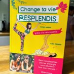 David Coscas Instagram - Voila, après plus d’un an de travail, la femme de ma vie @tiffanycoscas & @flonaturo ont sorti leur livre, un ouvrage clair, truffé de clefs pour se sentir mieux dans son corps et dans son esprit, un petit bijou facile à lire et qui peut vous accompagner au quotidien pour améliorer votre bien être. Toutes ces clefs qui ont changées ma vie, ma santé, que j’applique au quotidien depuis des années et qui m’ont permis de mincir, de me sentir mieux dans mon corps et de comprendre comment il fonctionne. Oui je suis critique non objectif de livre, mais croyez il vaut le coup. Je suis heureux de pouvoir les soutenir aujourd’hui ♥️