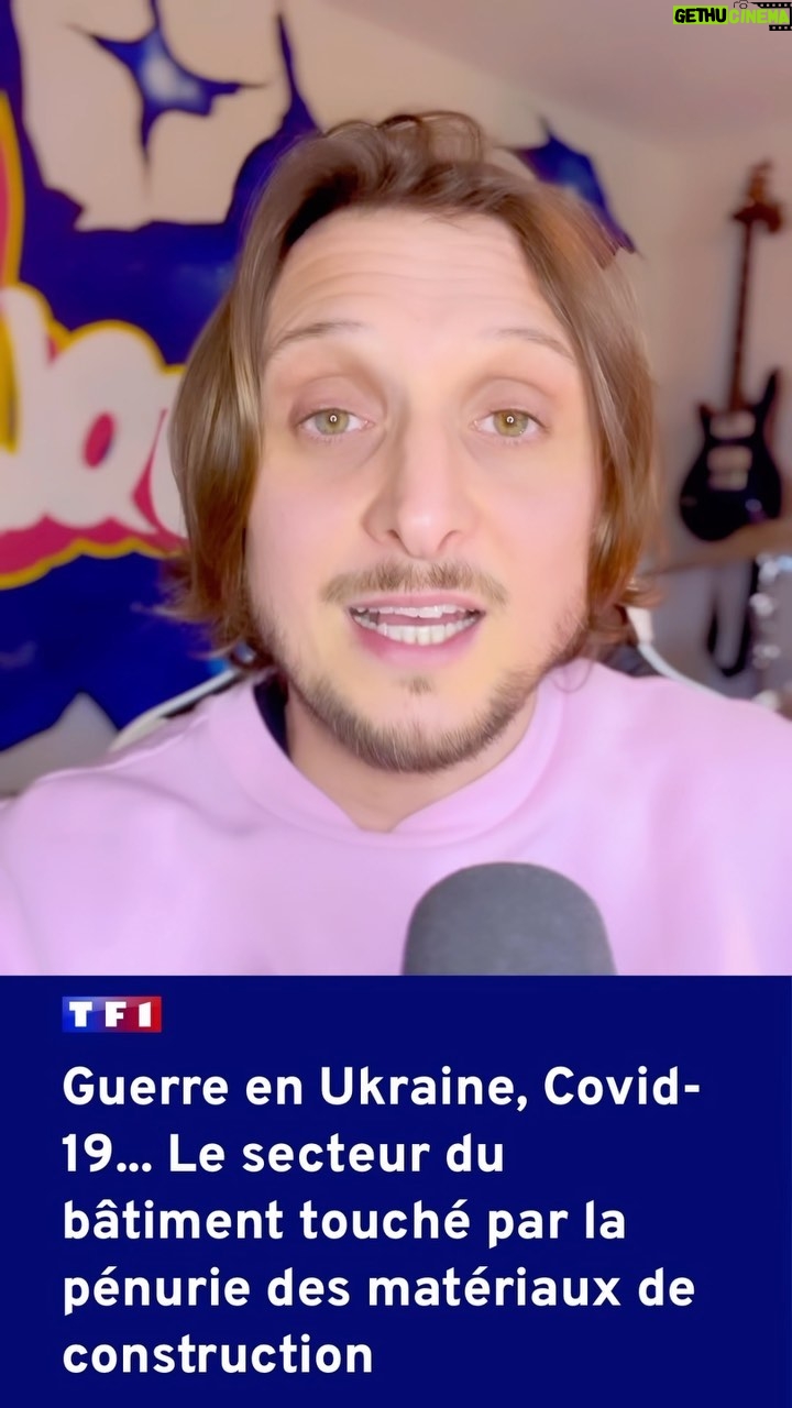 David Coscas Instagram - 🏠Des News de Bizeneuille 🏠La maison a certes pris du retard pour toutes les raisons évoquées dans la vidéo, mais on ne lâche pas ! Hâte de terminer cette aventure en beauté avec @joyca et @rafcarlito grâce je le rappelle à @boulanger @mr.bricolage_france @displate et @emmasleep_fr qui ont permis de financer ce projet solidaire 🫶