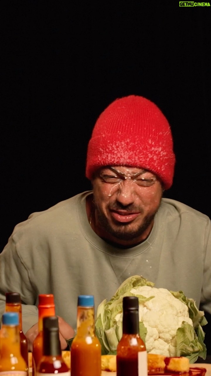 David Coscas Instagram - Il est chelou Kyan non ? #hotones #parodie