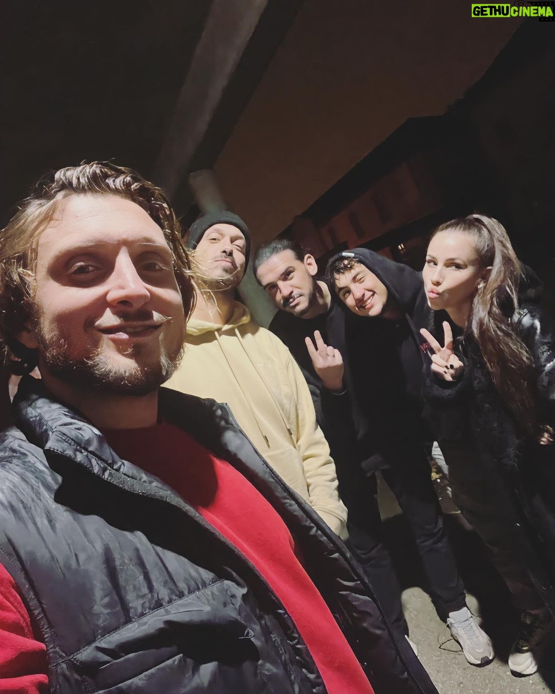 David Coscas Instagram - La vidéo d’Halloween est enfin sortie. Allez la voir et revenez me dire votre histoire préférée (ainsi que votre niveau de caca culotte). Happy Halloween