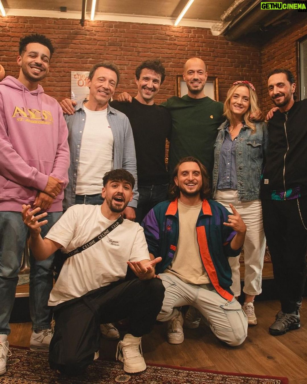 David Coscas Instagram - Merci à @levraimcfly et @rafcarlito pour cette invitation de folie, en si bonne compagnie @mastuu_ @joyca @emmanuel_curtil @alexistomassian @adri_antoine Éric Missoffe Stéphane Excoffier RDV sur leur chaîne YouTube Paris, France