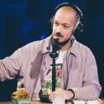 David Coscas Instagram - Suite à vos nombreux messages (merci) et l’envie d’en refaire, La Table Ovale est de retour sur YouTube & @spotifyfrance 😍 On est trop heureux de pouvoir refaire ce format et ça reprend aujourd’hui avec Joyca et Cyrus North sur le thème de « la recherche du bonheur ». La vidéo est sur notre chaîne YouTube dès maintenant et en audio sur Spotify, puis dans quelques jours vous retrouverez les réponses aux questions que vous avez posées sur Twitter/Insta en audio + vidéo uniquement sur Spotify. La TABLE OVALE