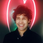 David Dobrik Instagram - Im glowing!