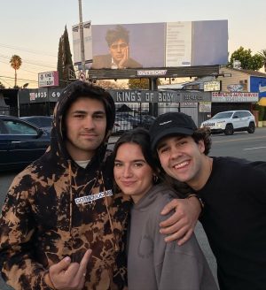 David Dobrik Instagram - ‪My friend has been late night texting my assistant so I printed his texts out and put them on a billboard