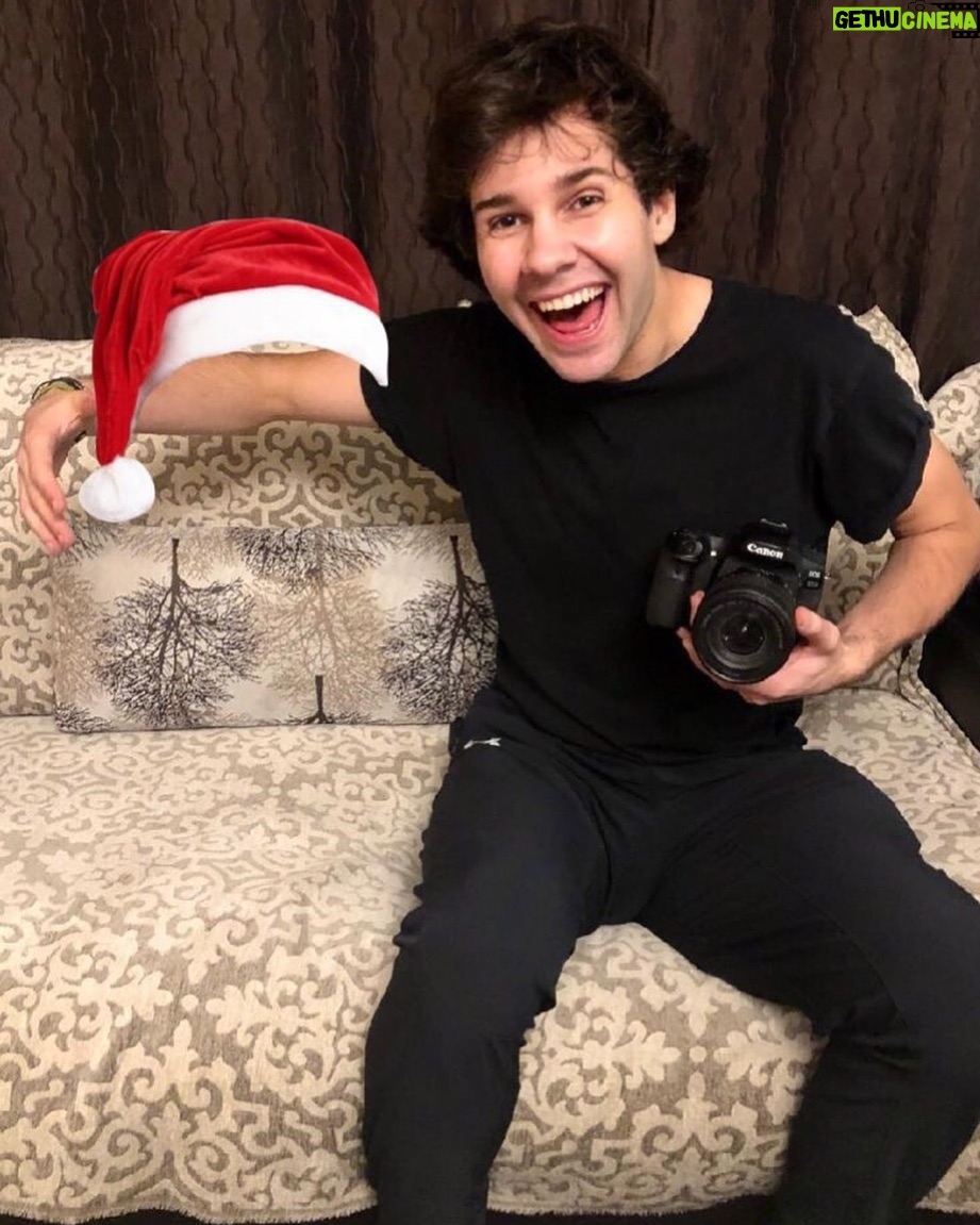 David Dobrik Instagram - Merry Christmas Vardan!!